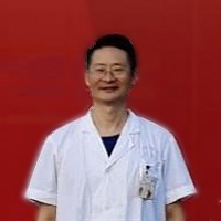 劉金生：醫(yī)者仁心護(hù)健康，春風(fēng)化雨育桃李